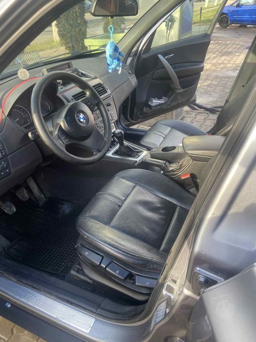 Vând BMW X3 2.0d