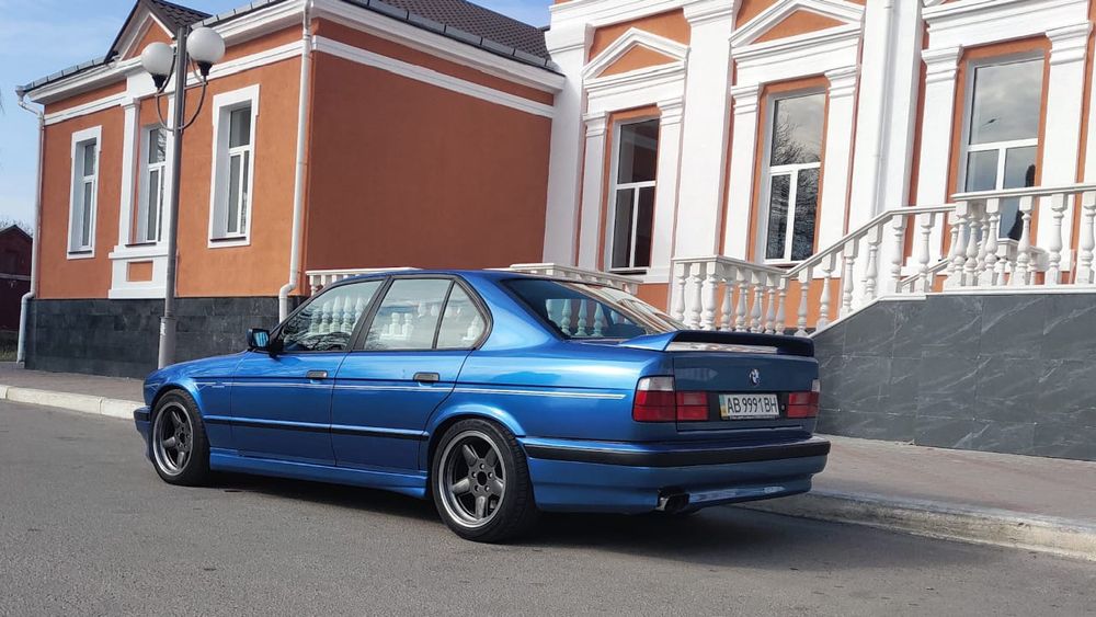 Бампер БМВ е34,е36,е38,е53,е60 бампера в круг обвесы бампер