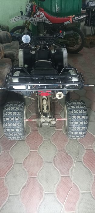 Продам квадроцикл 125