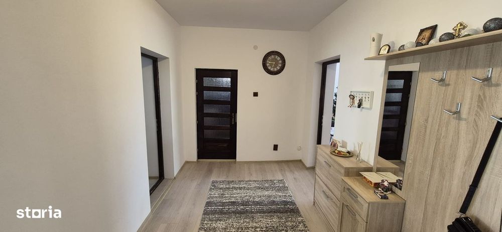Casă + anexă gospodărească de vânzare – Gârdani, Maramureș