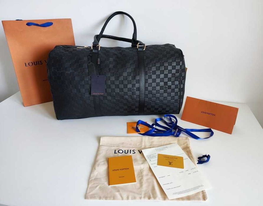 In stoc voiaj, geanta sport LV, piele 94-37