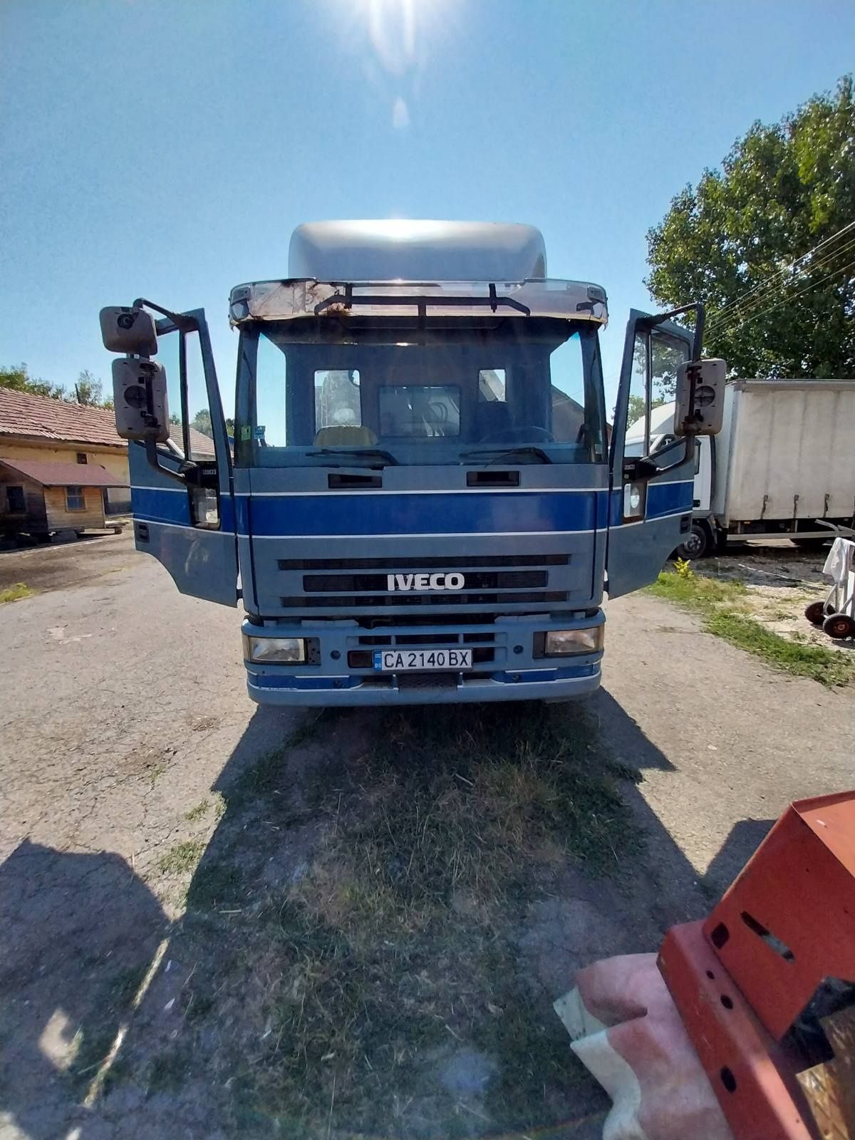 Камион с кран Ивеко Еврокарго гр. София Овча купел 2 • OLX.bg