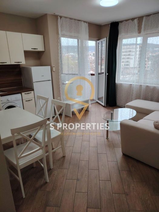 Дава се под наем Двустаен апартамент в Варна, Цветен квартал - 45 кв.м за 433.5 € - Снимка #3