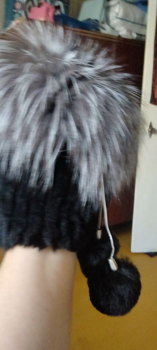 Продам зимний шапку