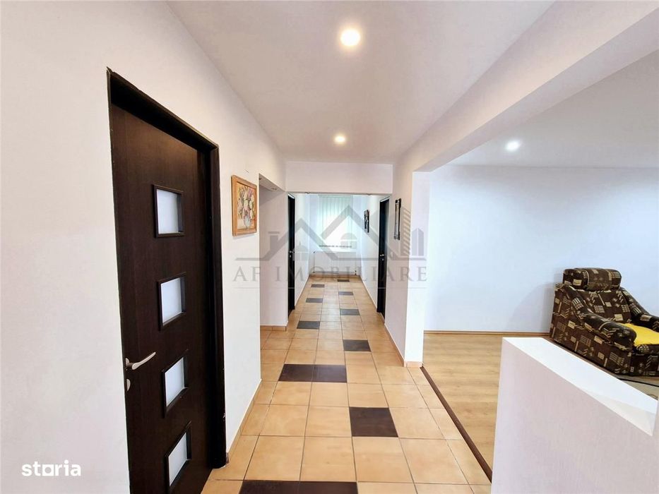 Casa de vanzare in Mirolava-Vorovesti