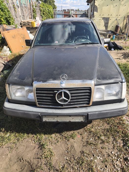 Мерседес Бенц w124