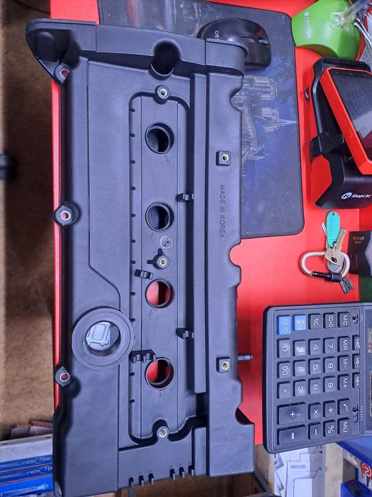 Клапанные крышки Хундай Гетс,Аксен,Элантра и.т.д 1.4-1.5-1.6 .