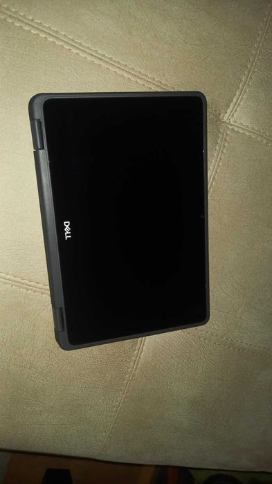 Лаптоп DELL 11.6''
