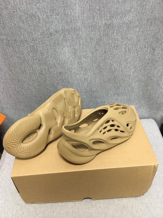 Adidas Yeezy 37 номер
