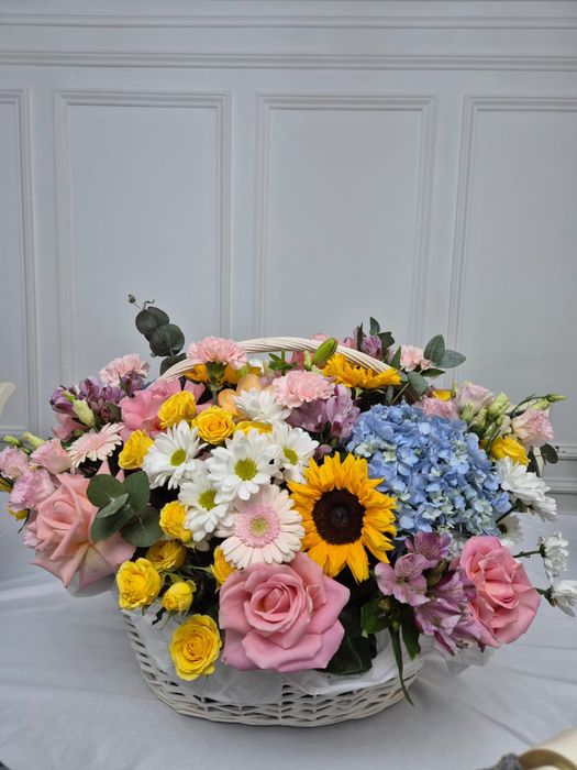 Большой букет цветов