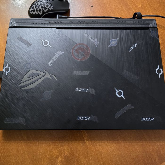 ASUS ROG Strix G731GT – i7-9750H – 24GB RAM – GTX 1650 – 17.3” Gaming