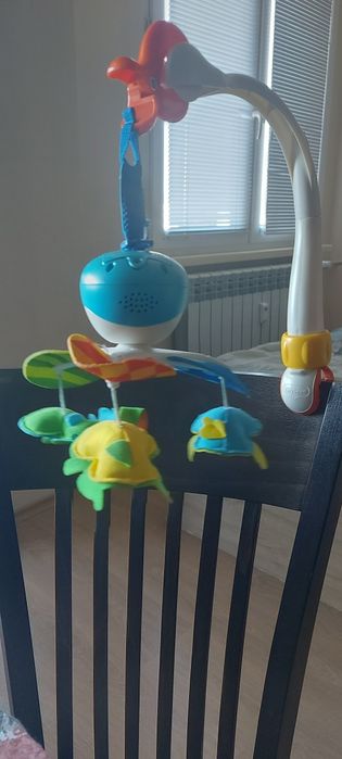 Музикална въртележка за легло Tiny love