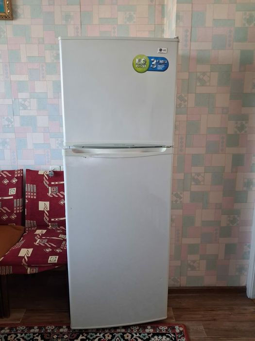 Продам холодильник.
