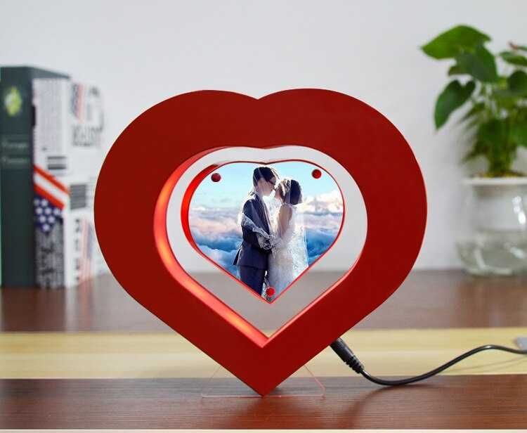 Rama foto veioza inima LED plutitoare levitanta ce leviteaza +CADOU!