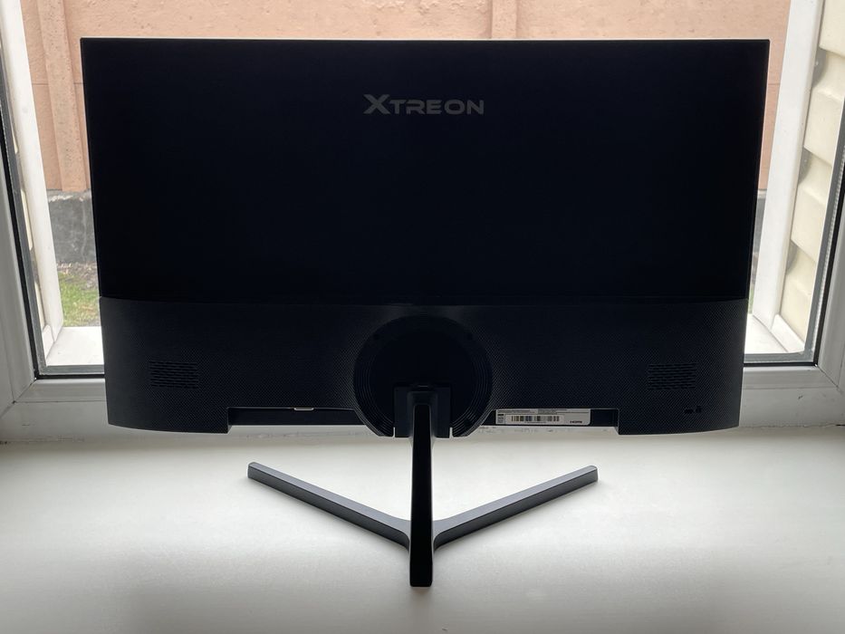 Монитор Xtreon 100 hz