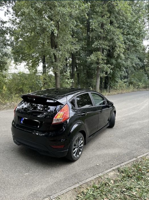 Ford fiesta VII Facelift 1.5 tdci  ST LINE