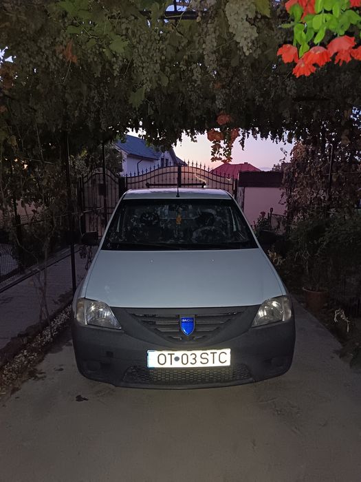 Vând  dacie pick-up