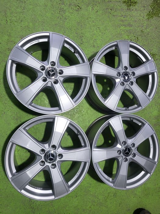 18 5x112 Mercedes Ml лети джанти 5х112 мерцедес
18 цола 5x112
8j Et 38