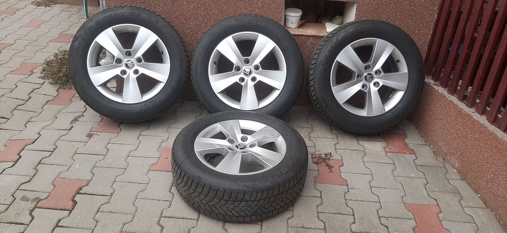 Jante+cauciucuri iarna R16/60/215 Vw,Audi ,Skoda,Seat.