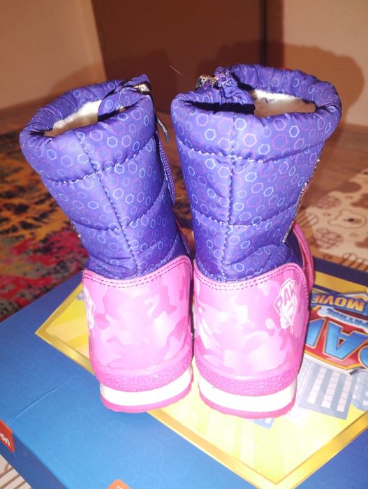 Продавам  детски апрески