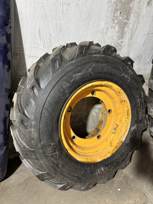 Шины 12.5/80R18 новые!
