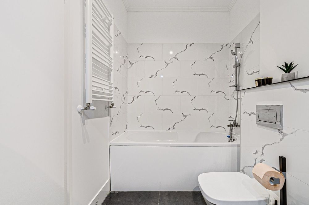 Apartament nou, lux, 2 camere + loc parcare Ared Imar