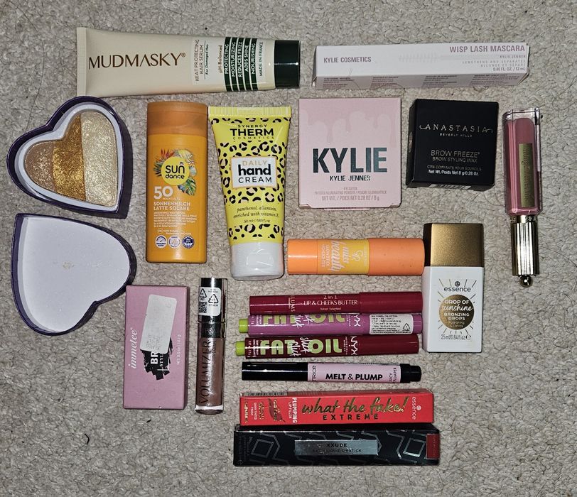 Козметика и грим