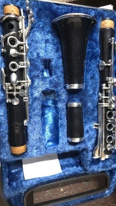 Vând clarinete diverse modele Yamaha și Buffet crampon