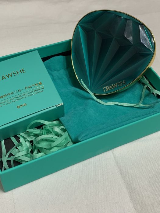 Кушон, косметика, тон для лица