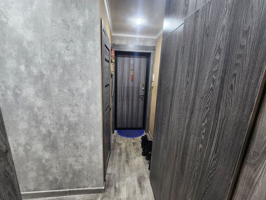 Продам 2х комн квартиру