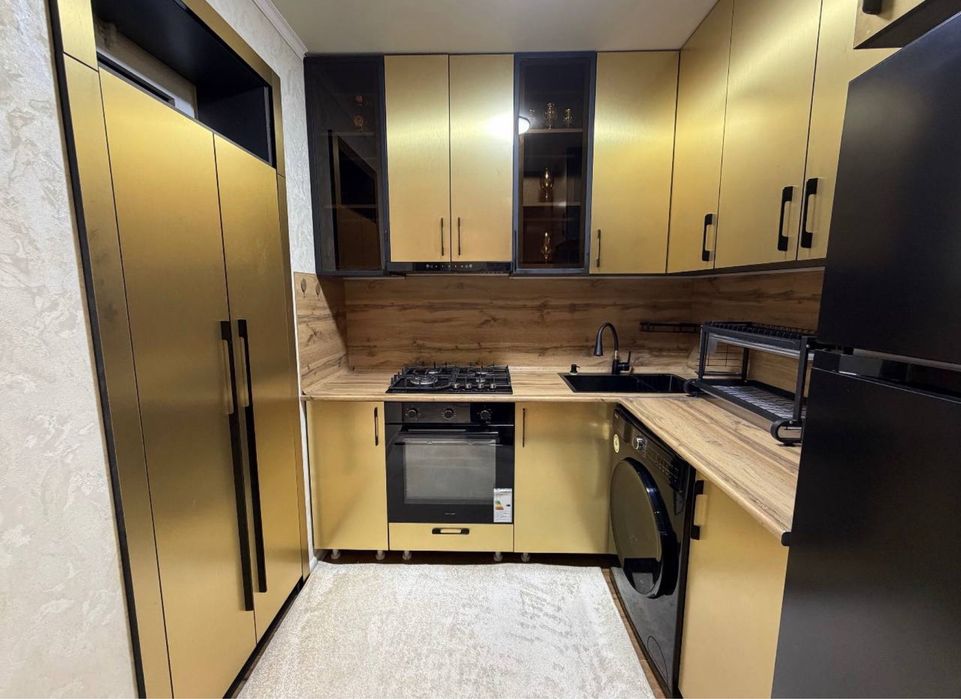 ~2в3/1/4, Чиланзар 6 квартал, ПАРУС, Евро+Меб+Тех продаётся квартира