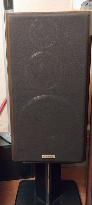 Японская акустика ONKYO D-77XD