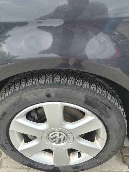 Volkswagen Touran (2004) – 1.9 TDI, 5 Locuri, Motor 160.000 km