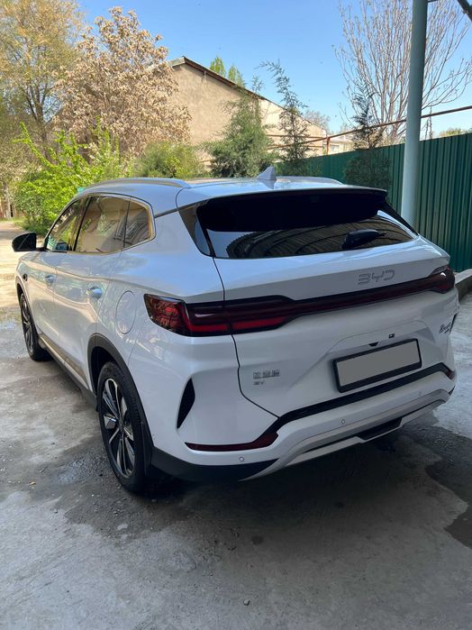 BYD Song Plus Smart (Chempion) 605km. Probeg 18500 km