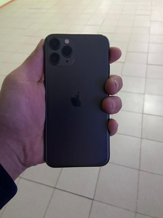 Прадам айфон 11 про или обмен