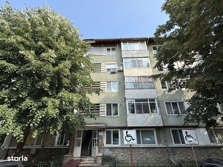Apartament 3 cam modern complet renovat - mobilat Campina- central