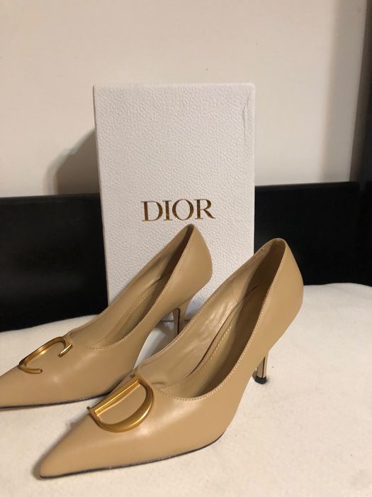 Pantofi Dior , calitate premium , pe stoc , noi , 40