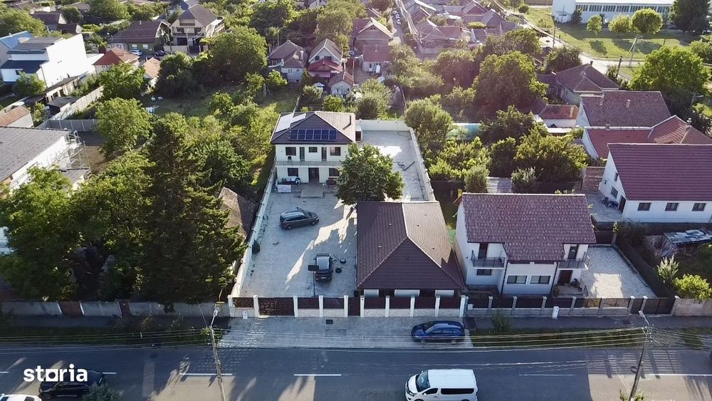 Casă de vânzare unifamilială în Bujac Teren 1080 ( 2 case în curte )