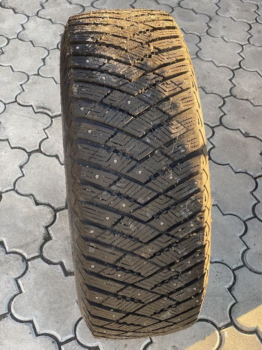 Шины на 17 Прадо