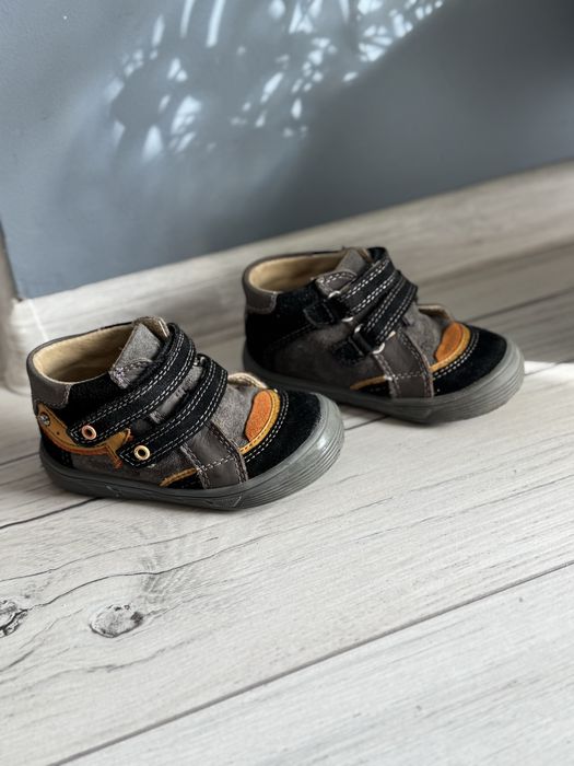 Пролетно-есенни обувки