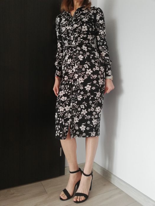 Orsay, S р-р нова рокля.