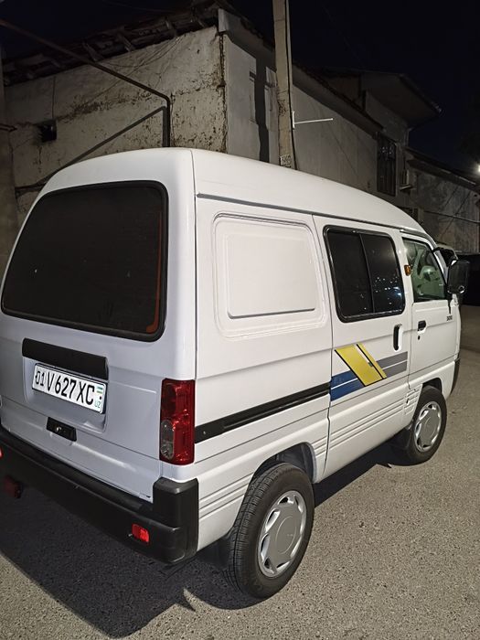 Damas (Combi) srochna sotiladi