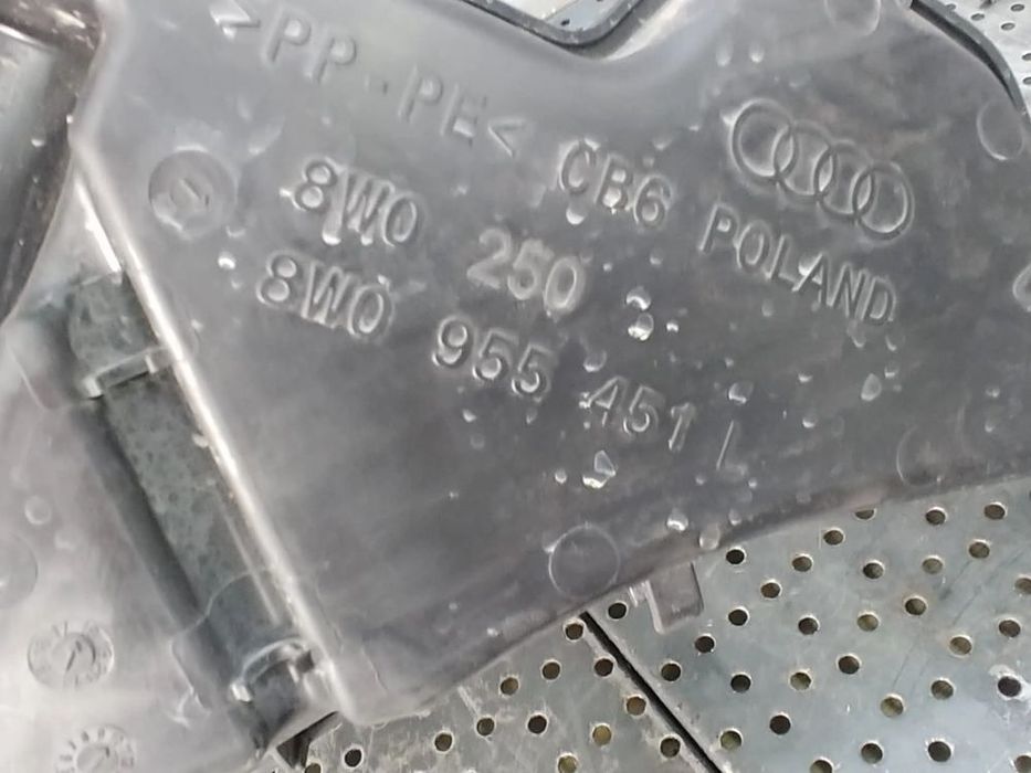 vas lichid parbriz  audi a4 b9 8w 8w0955451l