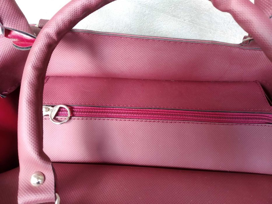 Разпродажба. Чисто нови дамски чанти / раници! Lacoste / CHANNEL