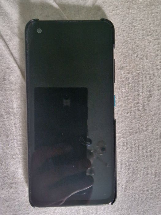 Asus Zenfone 8 Defect (pentru piese)