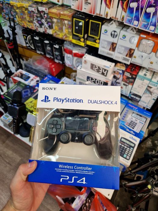 Джойстики PlayStation 3 и 4 контроллер