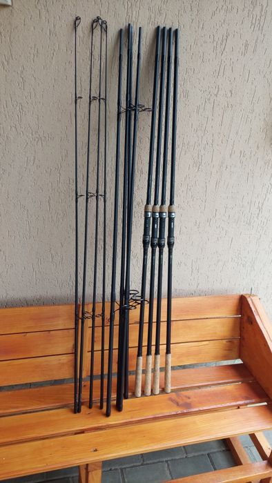 Set 4 lansete crap strategy cork de 3.60m 3,25lb  3tronsoane