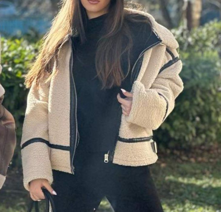 Продавам нова дамско  яке  размер L