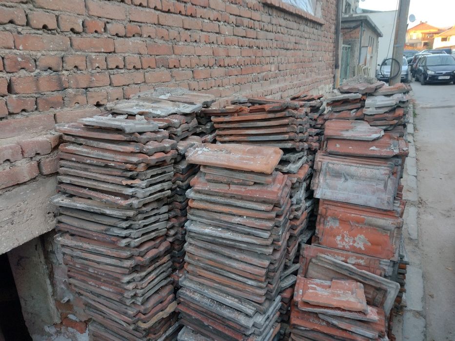 Продавам керемиди