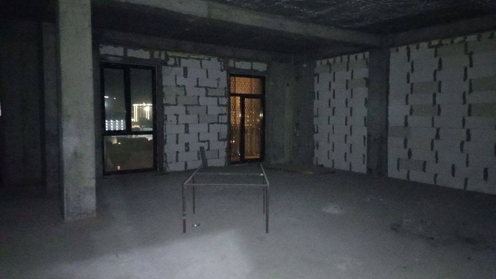 Квартира 4х комнат 104м2 ЖК Skyline Towers / ул Нукусская Продам / БКС